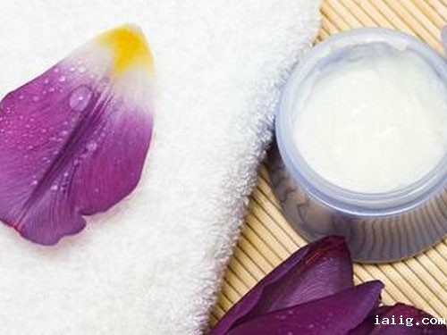 进行化妆品贴牌加工应该注意什么问题？